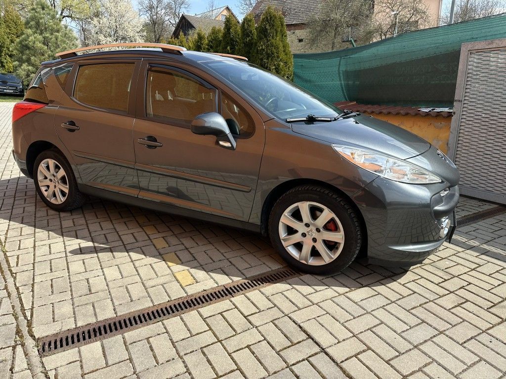 Peugeot 207, 1.6i 88kW - fotka 2