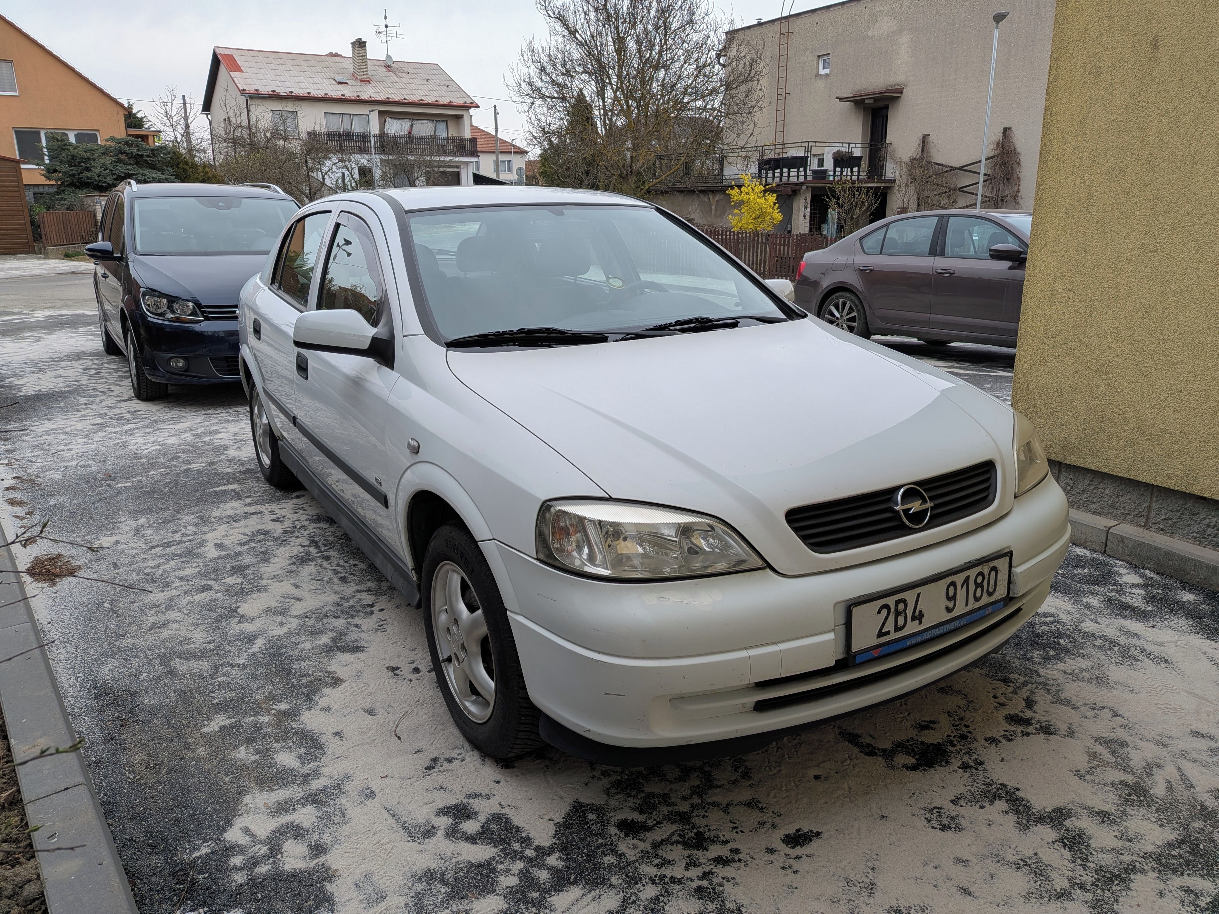 Opel Astra, Opel Astra Classic II 1.4 16V - fotka 4