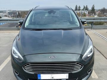 FORD S-MAX Titanium 2,0 4X4