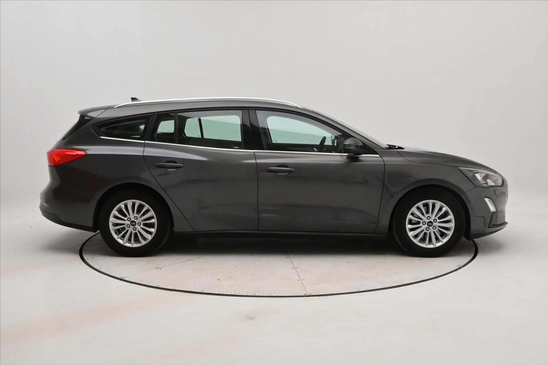 Ford Focus, 1,5 Ecoblue 88 kW Záruka až 5 - fotka 4