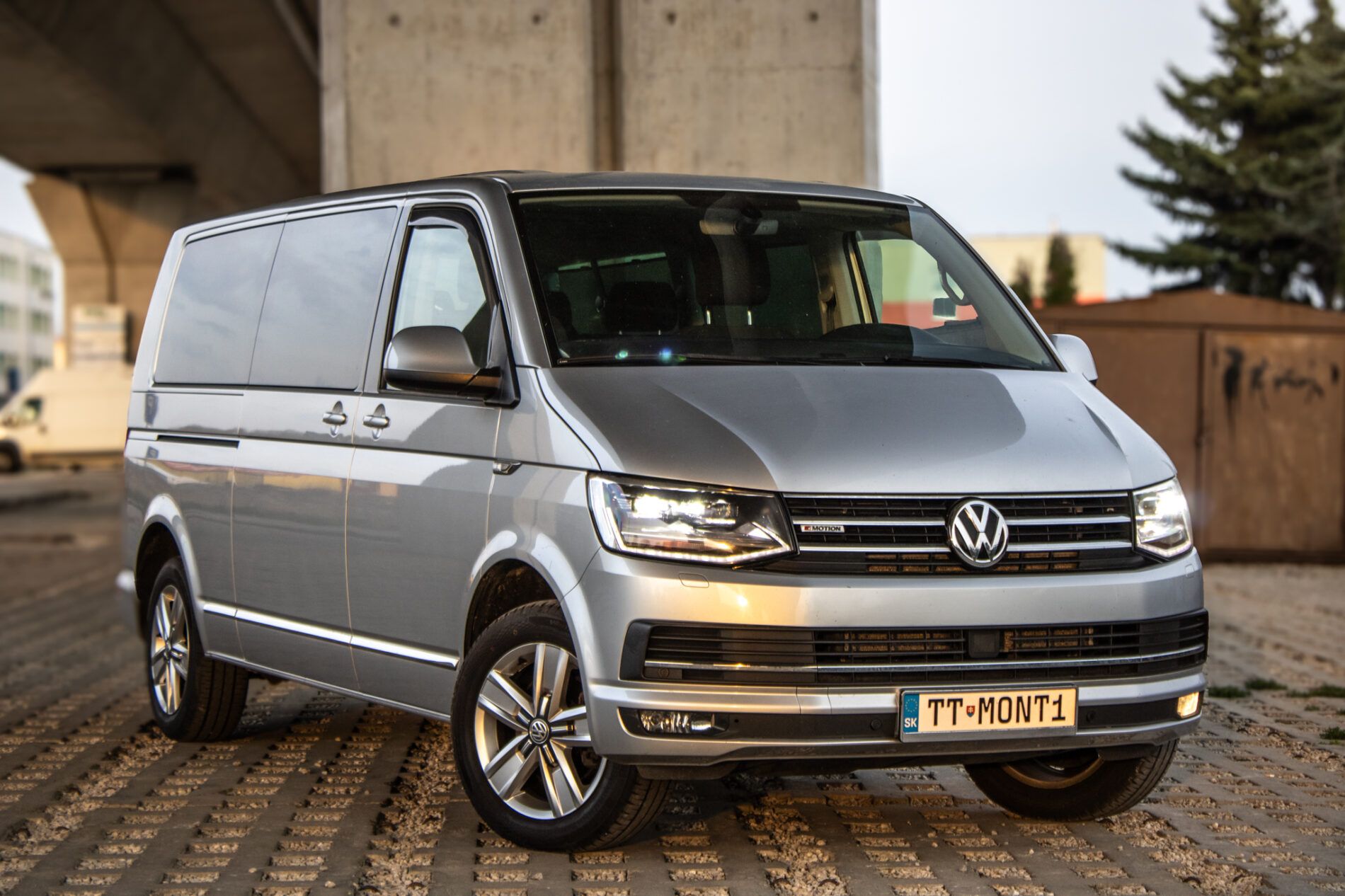 Volkswagen Caravelle - fotka 3