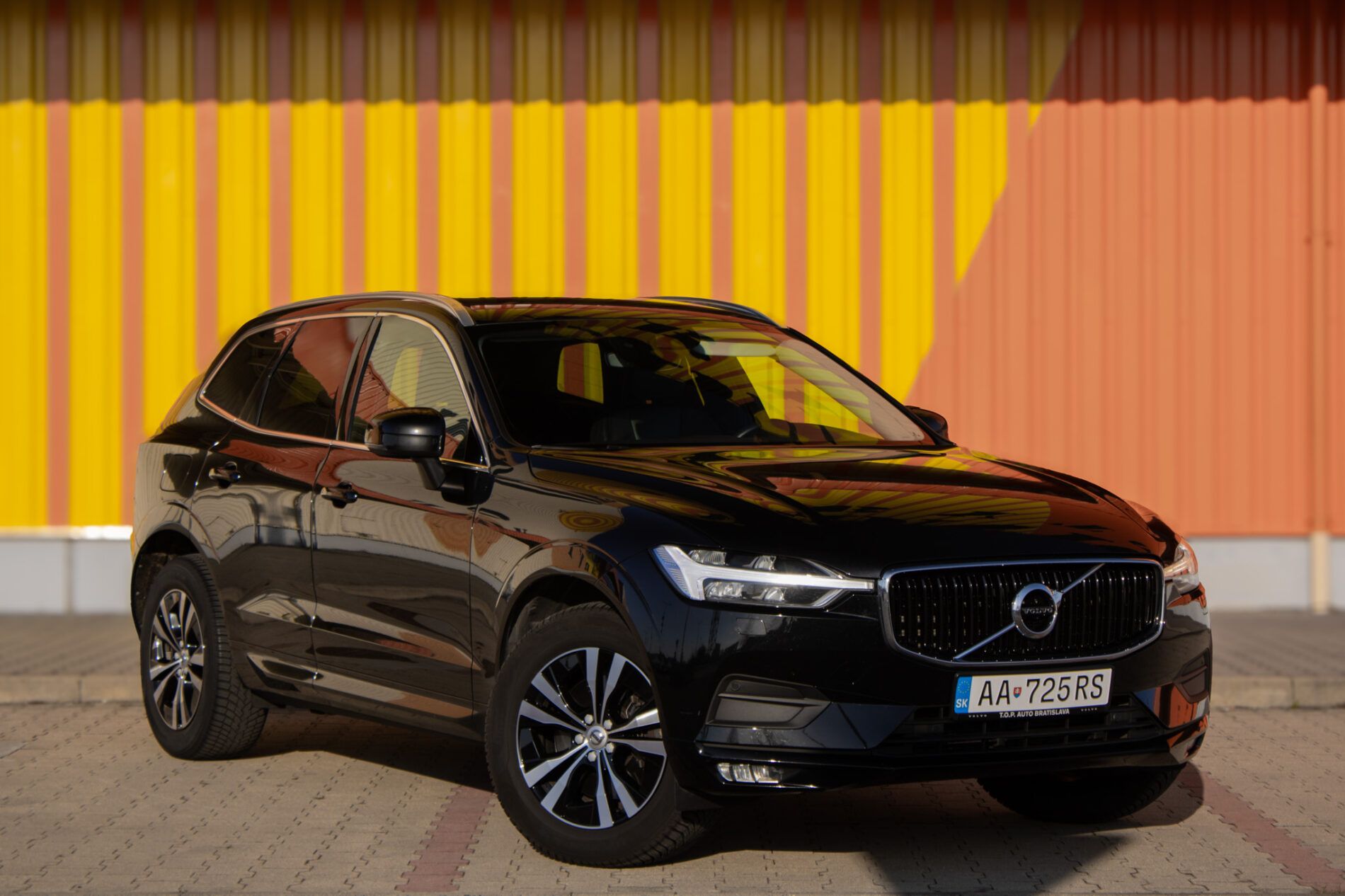 Volvo XC60 - fotka 3