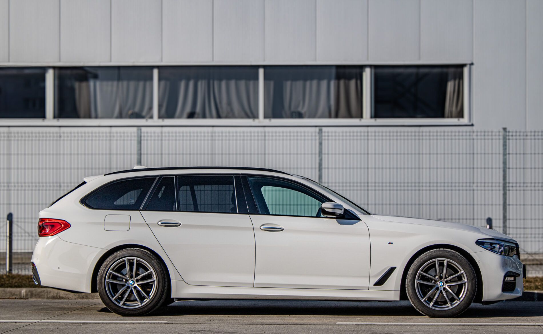 BMW, rad 5 Touring - fotka 5