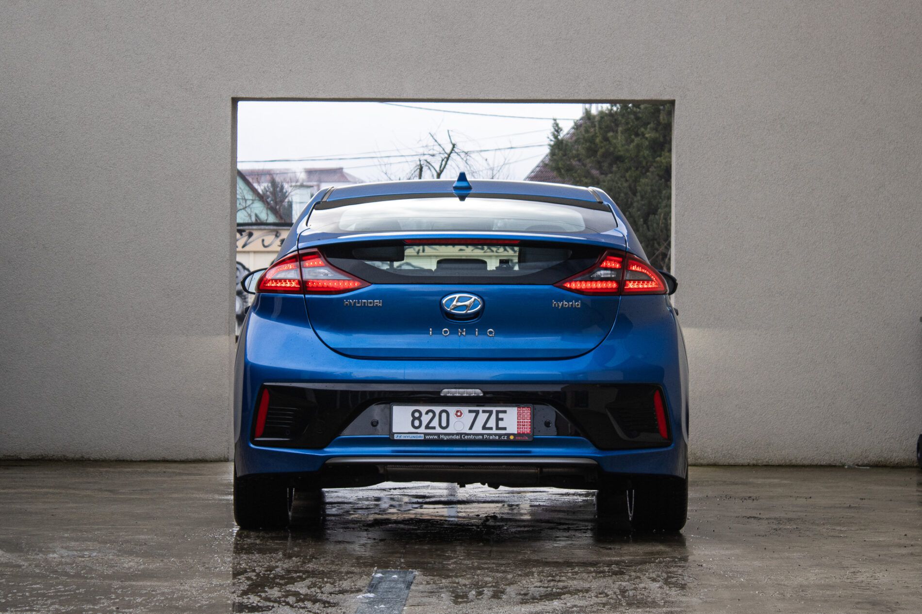 Hyundai Ioniq - fotka 6