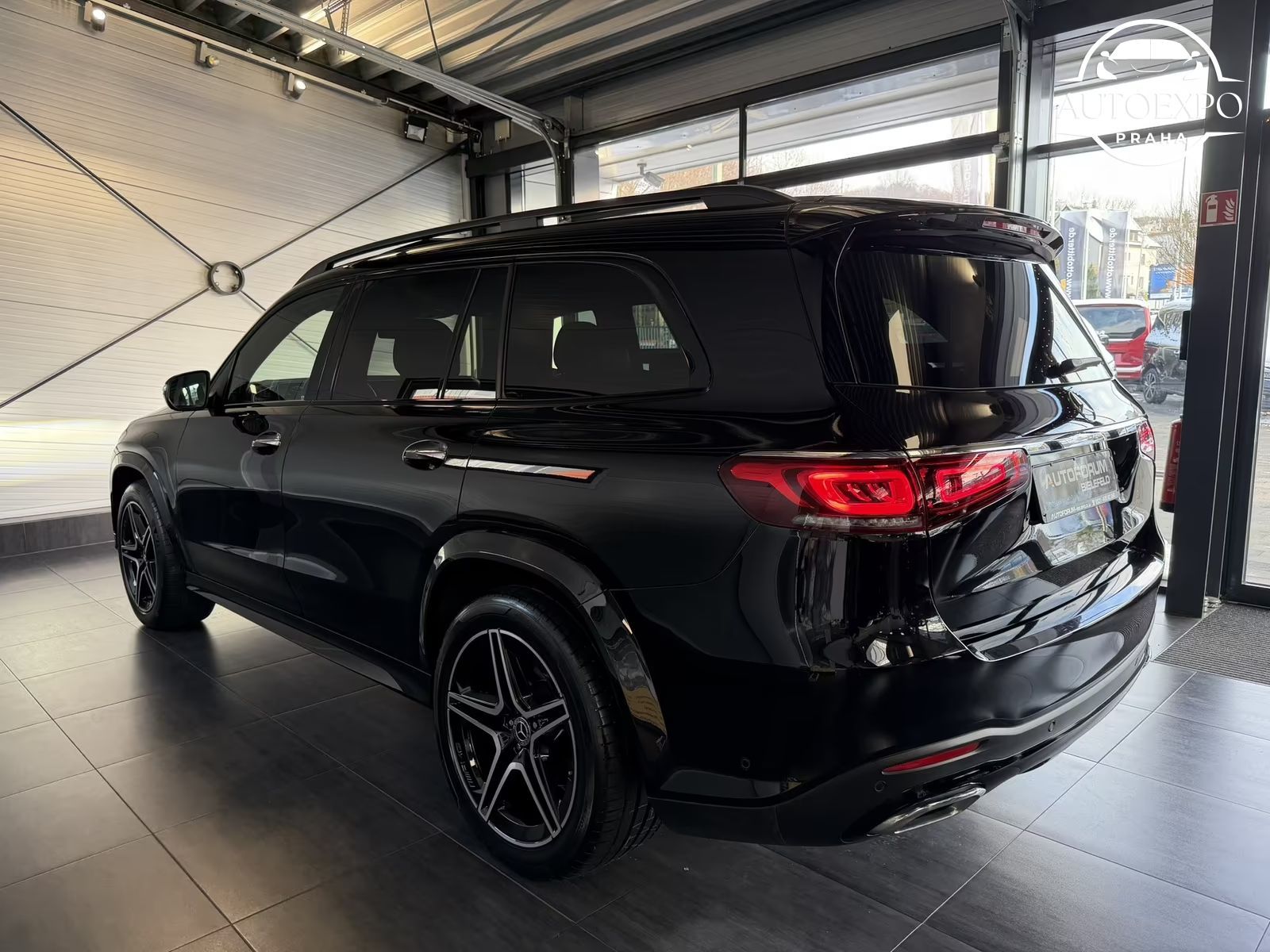 Mercedes-Benz GLS, 350d 4M AMG*Night*Pano*DPH* - fotka 4