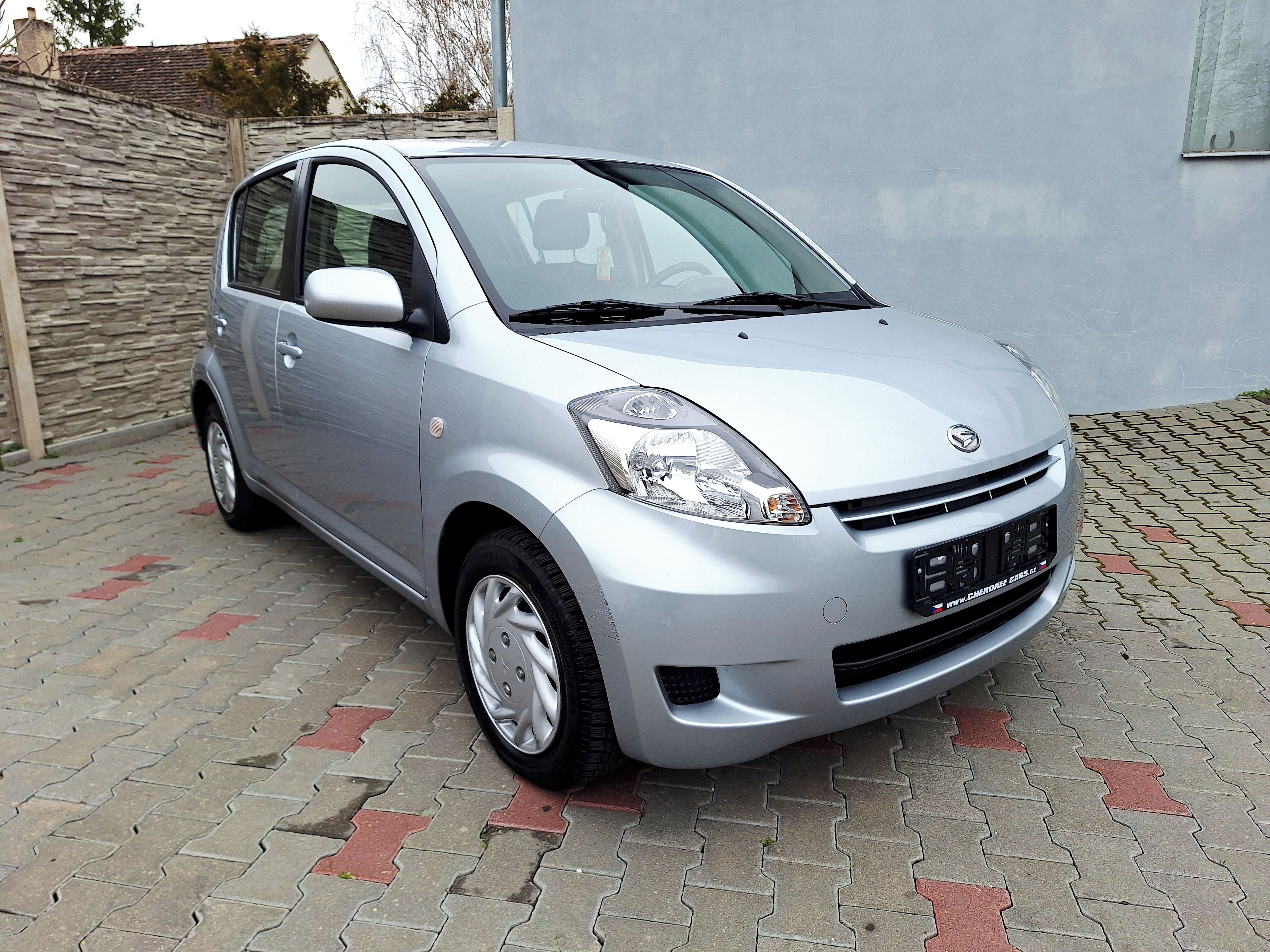 Daihatsu Sirion, 1,3i 67kW 4WD 67tis.km!!! - fotka 4