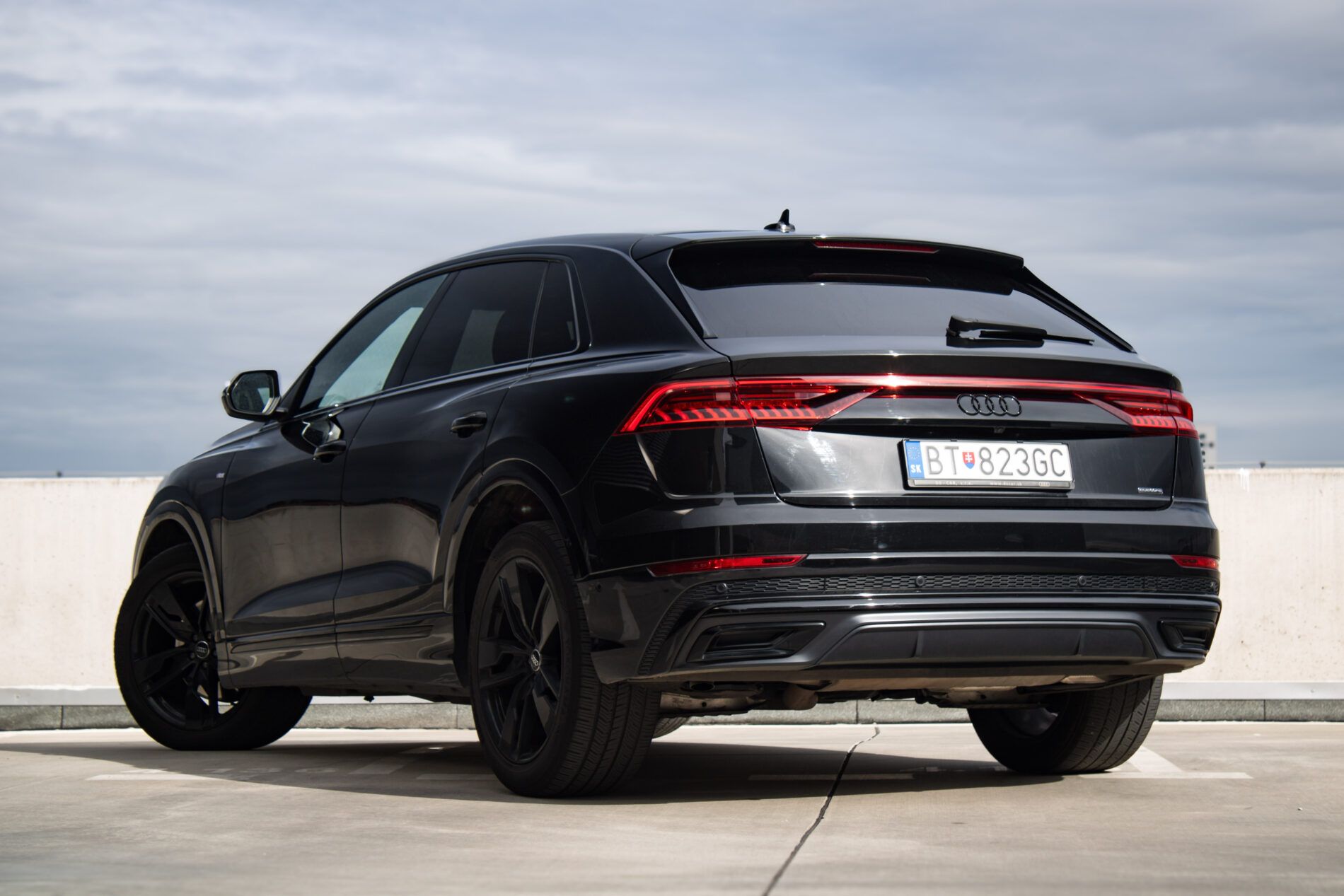 Audi Q8 - fotka 3