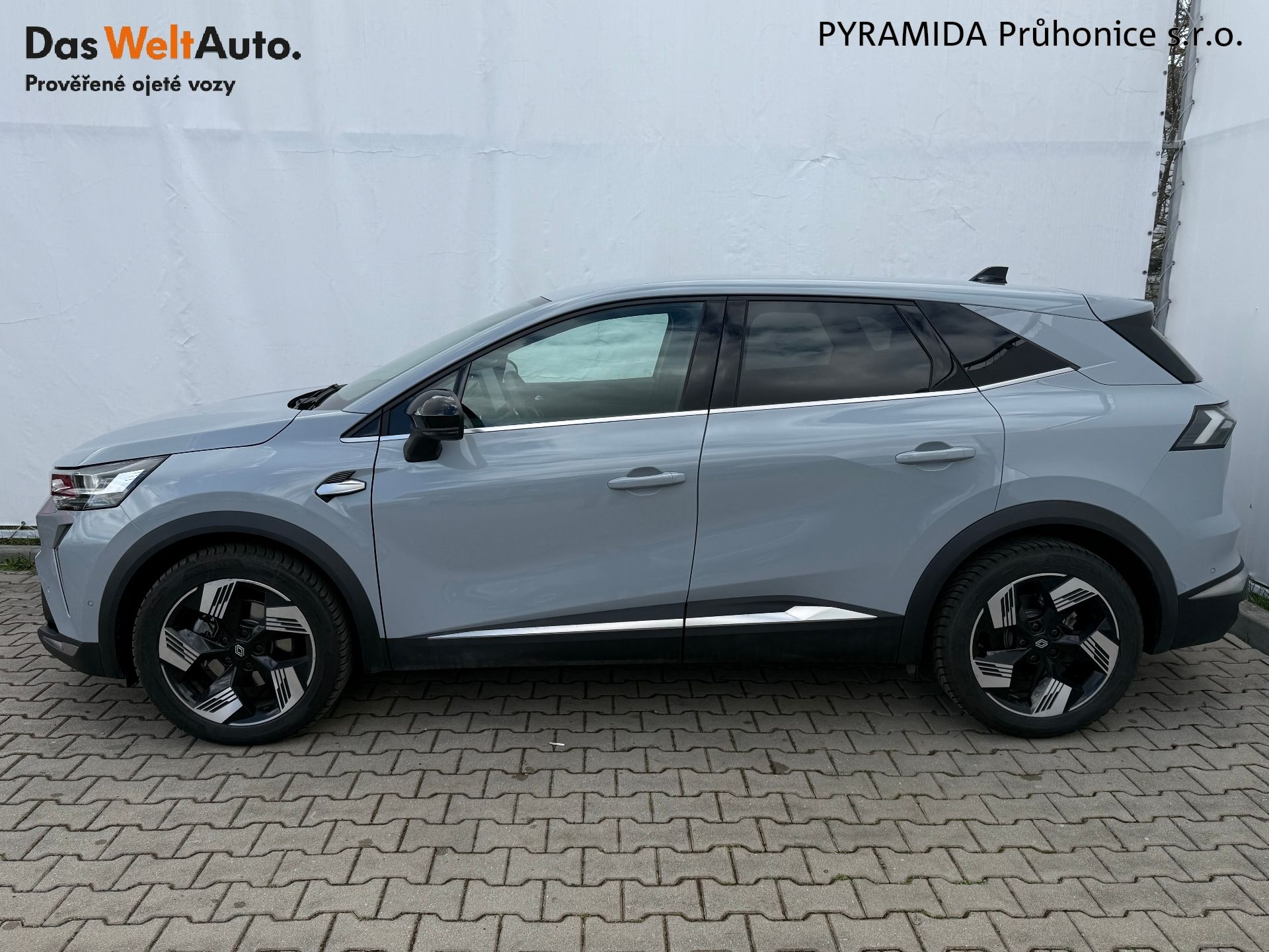 Renault Symbioz, 1.8 E-Tech 118 kW Techno - fotka 3