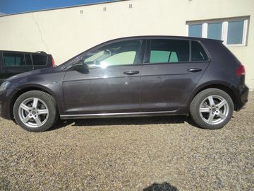 VII 2.0TDi 110kW DSG LOUNGE