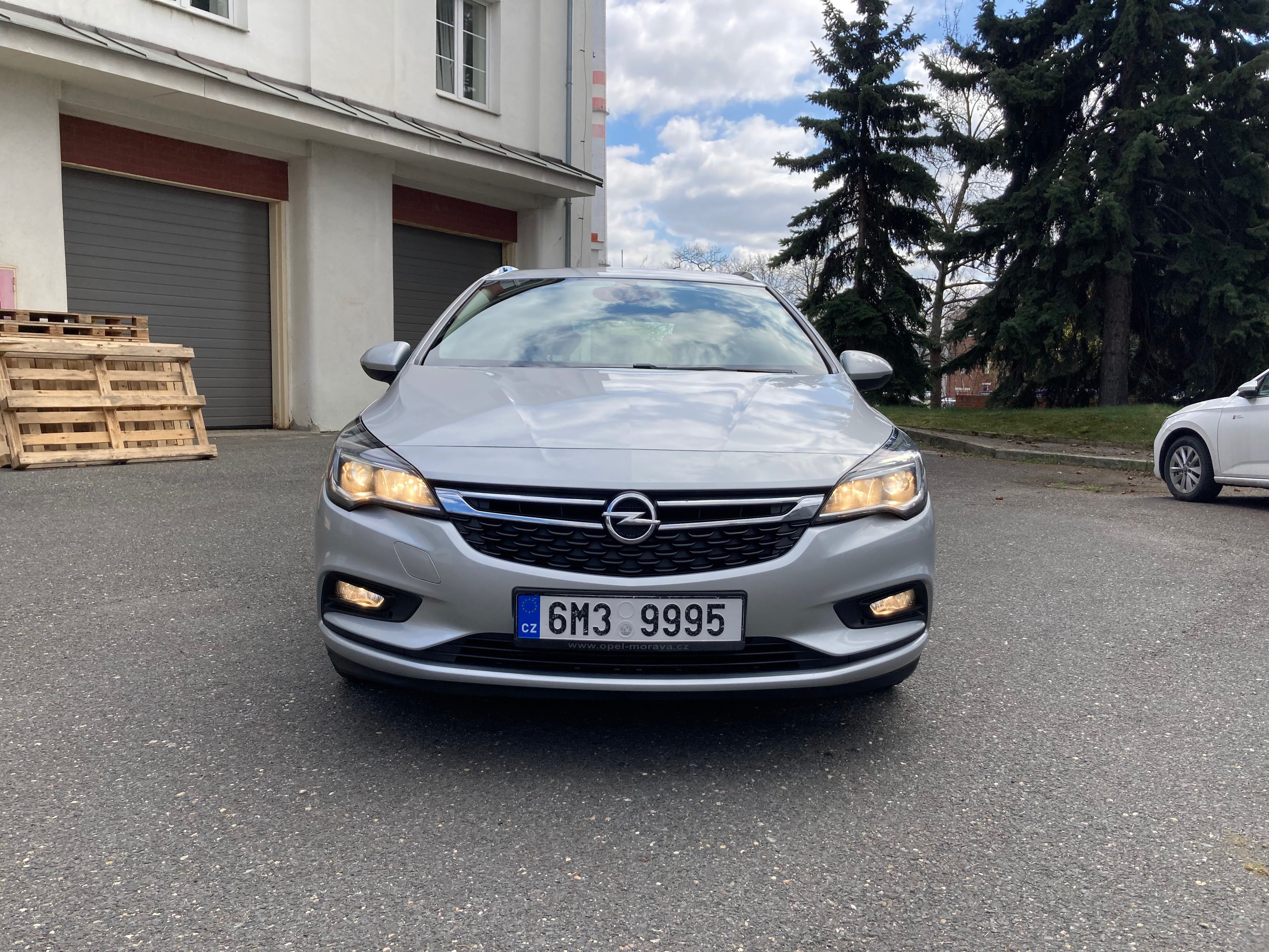 Opel Astra, ST+ 1.6CDTi 81kW DPH ČR 1.maj - fotka 6