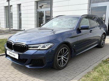 530d, Mpaket, Nezávislé