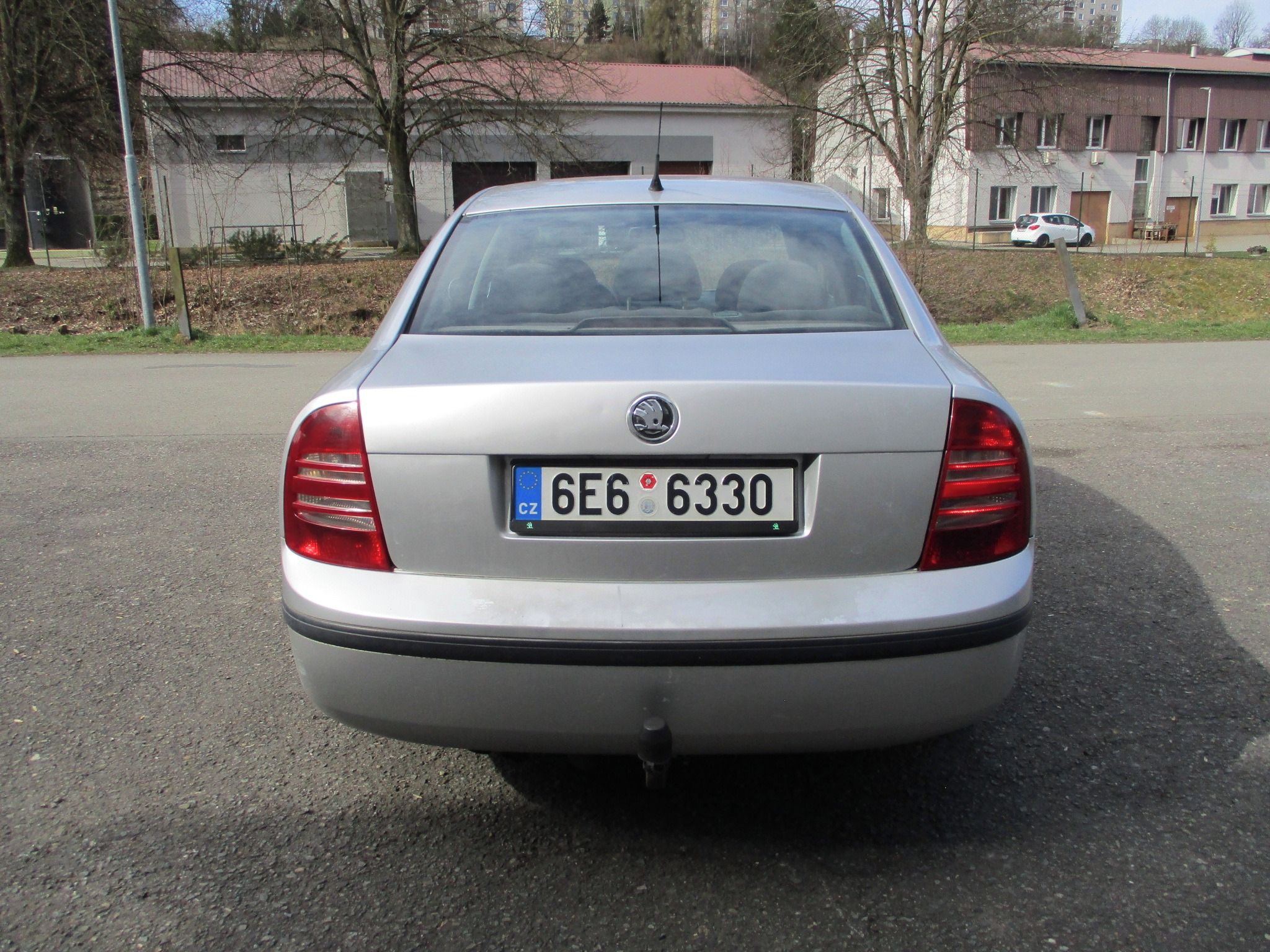 Škoda Superb, 1.9 TDi - tažné zařízení - fotka 4