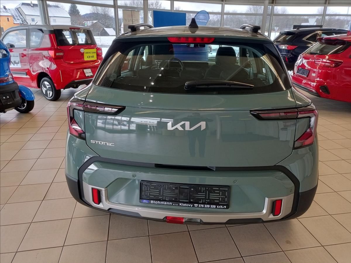 Kia Stonic, 1,0 T-GDI GPF 7DCT SPIN - fotka 5