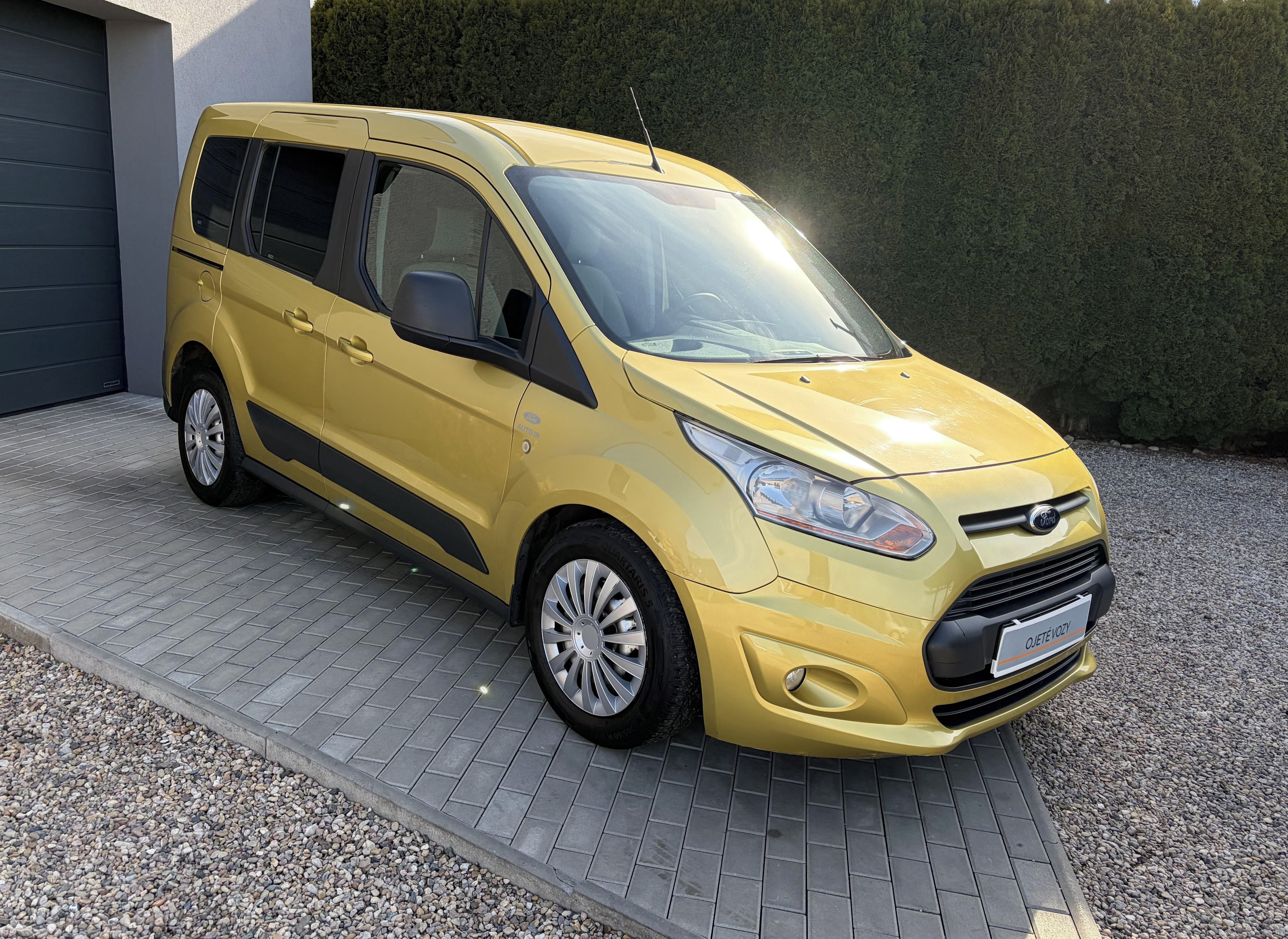 Ford Tourneo Connect, 1.0 74KW, Nový MOTOR - fotka 3