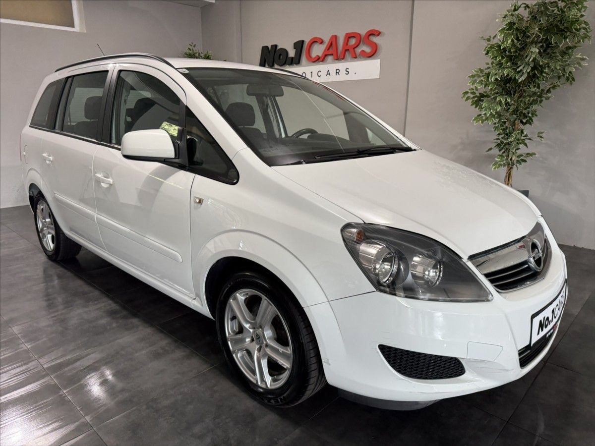 Opel Zafira, 1,6   i 85KW 7MÍST KLIMA ALU - fotka 2