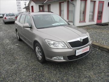 1,6 TDI, klima, tažné zař.