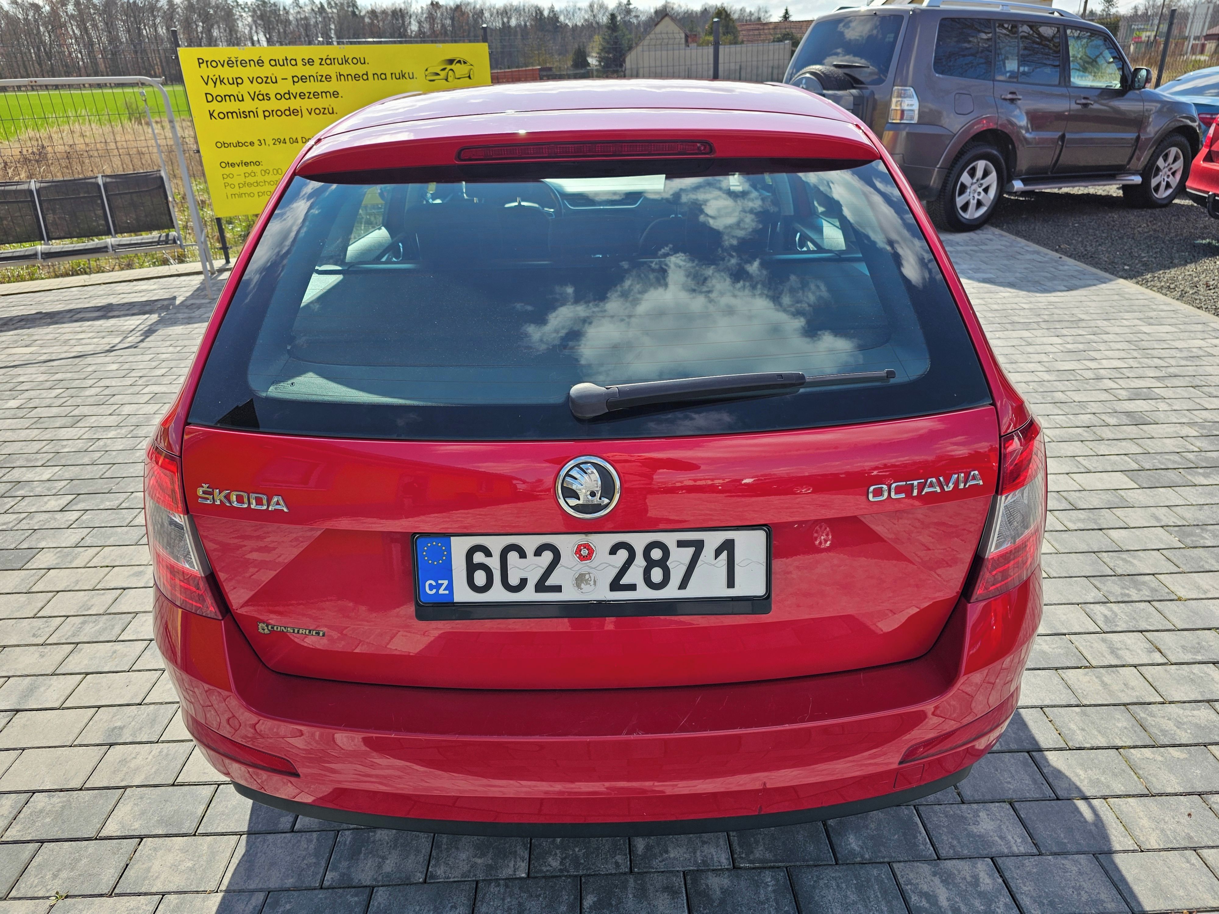 Škoda Octavia, 1.6 TDI, Ambition Fresh, DPH - fotka 6