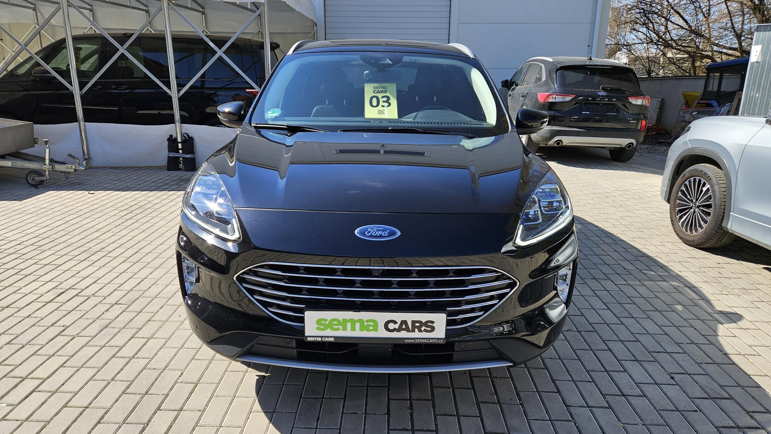 Ford Kuga, 2.5i HEV 140 kW Titanium 4x4 - fotka 4
