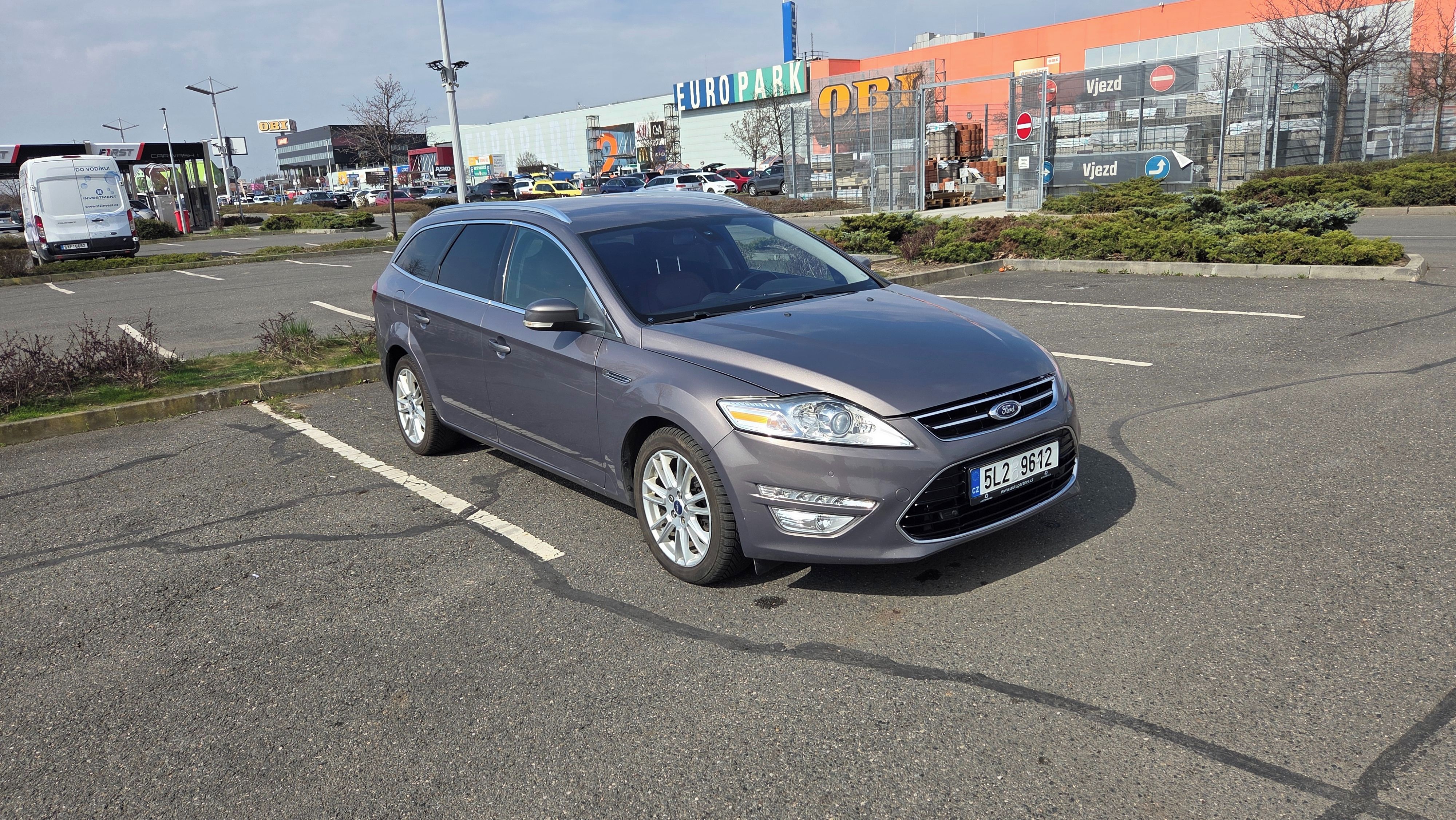 Ford Mondeo, Prodám Ford Mondeo 120KW autom - fotka 2