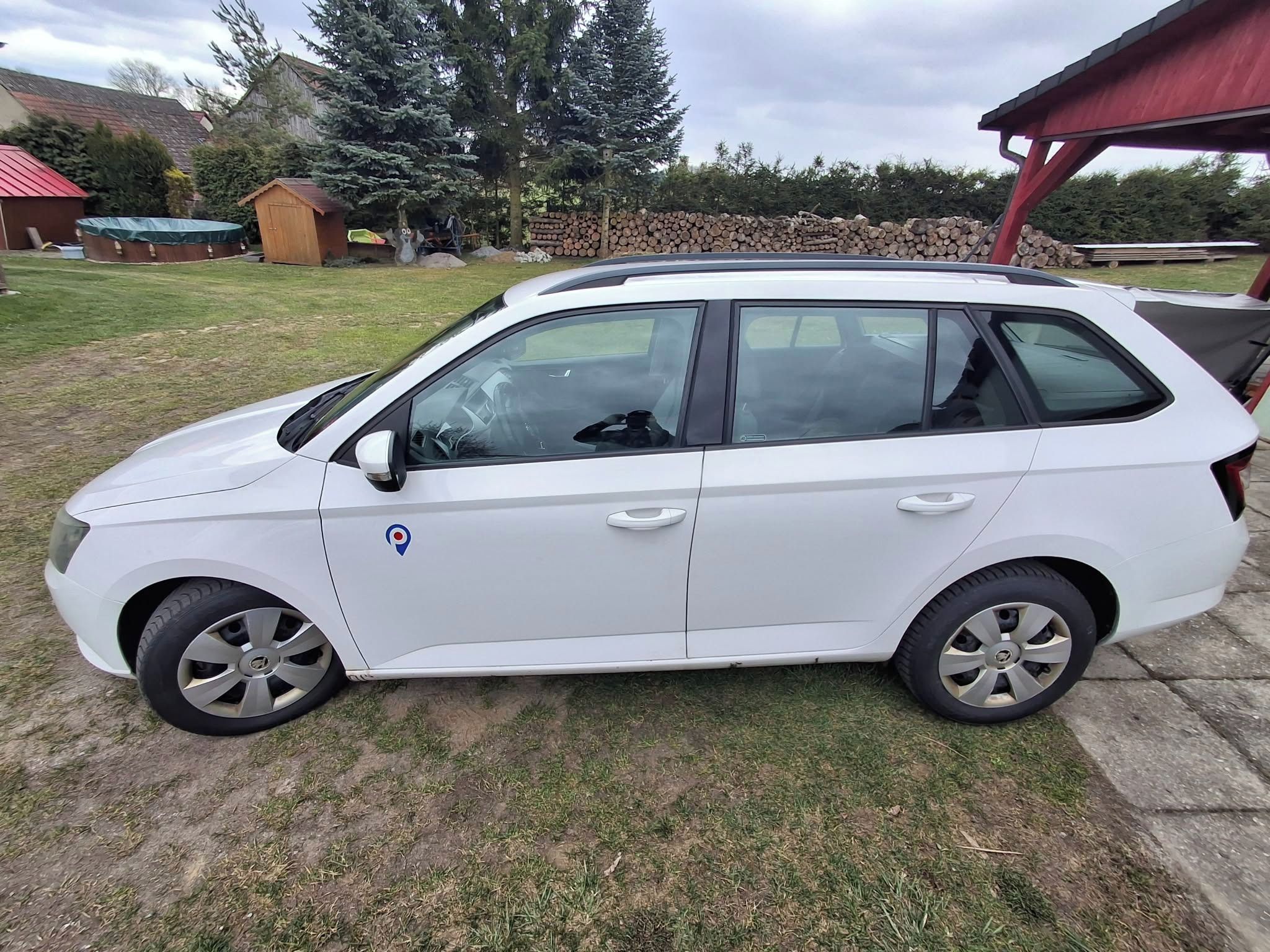Škoda Fabia - fotka 2