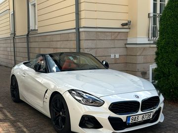 M40i H/K Záruka 4/2027