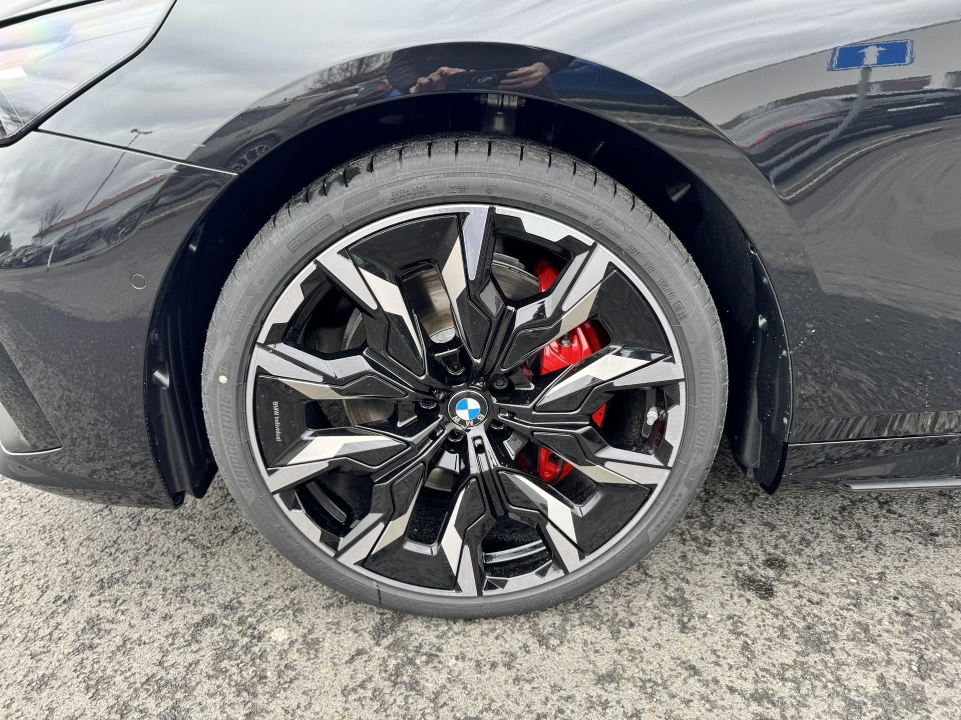 BMW Řada 5, 540d xDrive Sedan - fotka 4