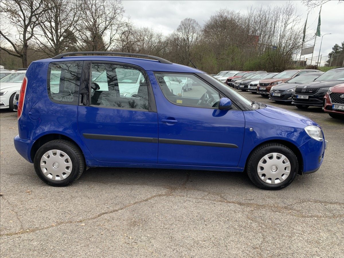 Škoda Roomster, 1,2 HTP,ČR,SERVISKA - fotka 4