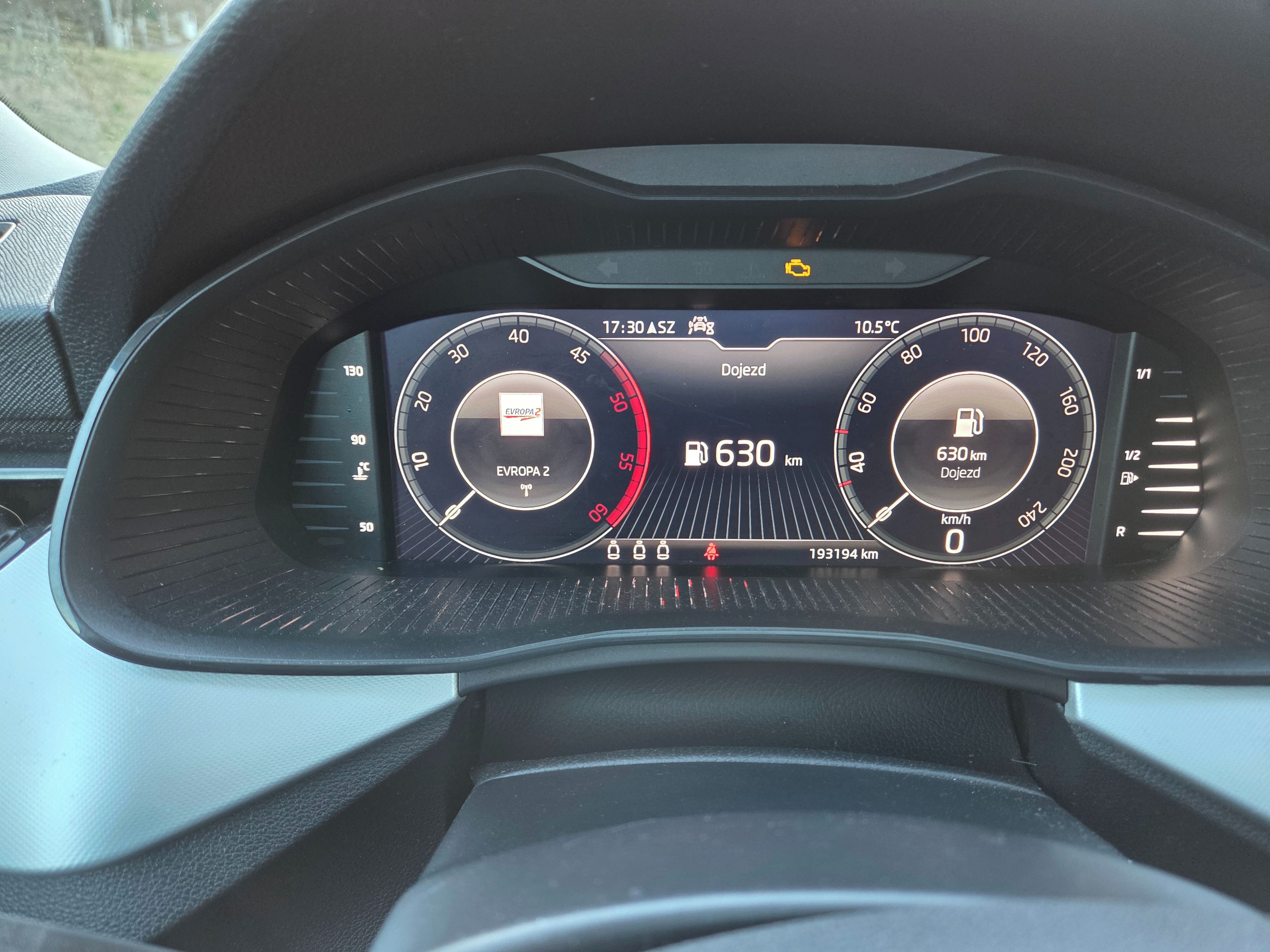 Škoda Scala, 1.6 TDI-85 kW - fotka 3