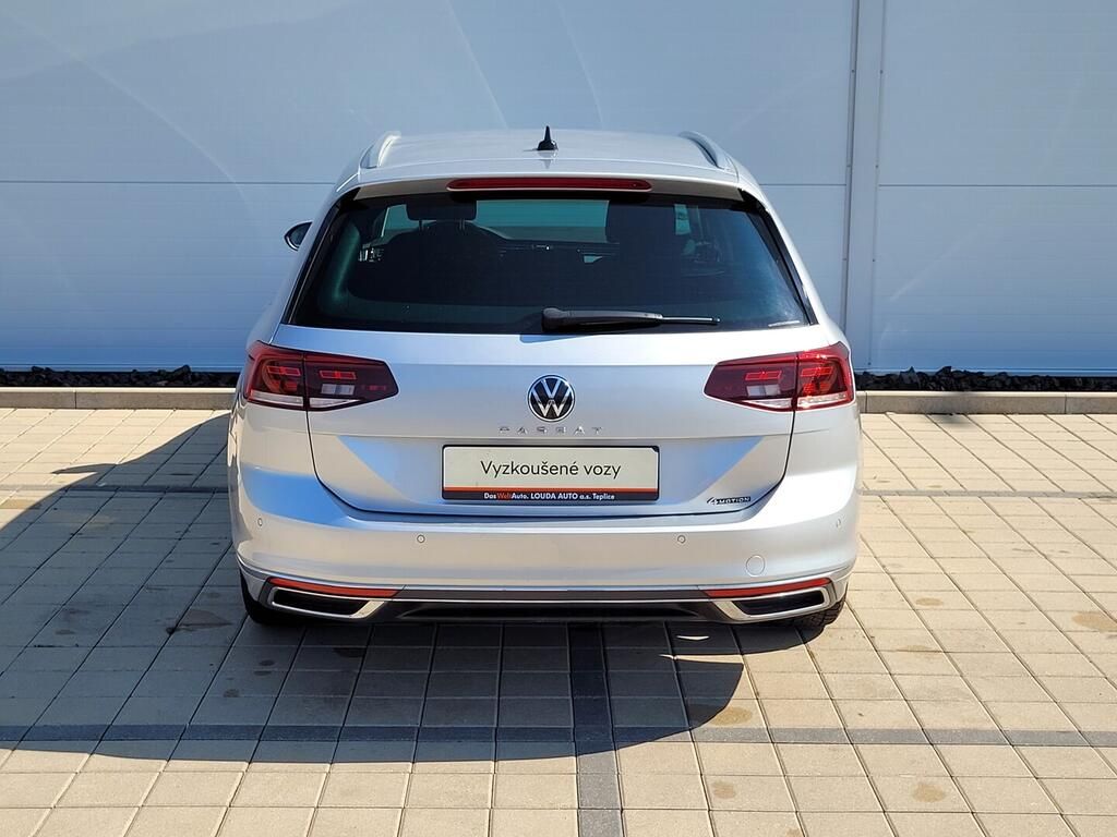 Volkswagen Passat Variant, ELEGANCE 2.0 TDI 147 kW - fotka 6