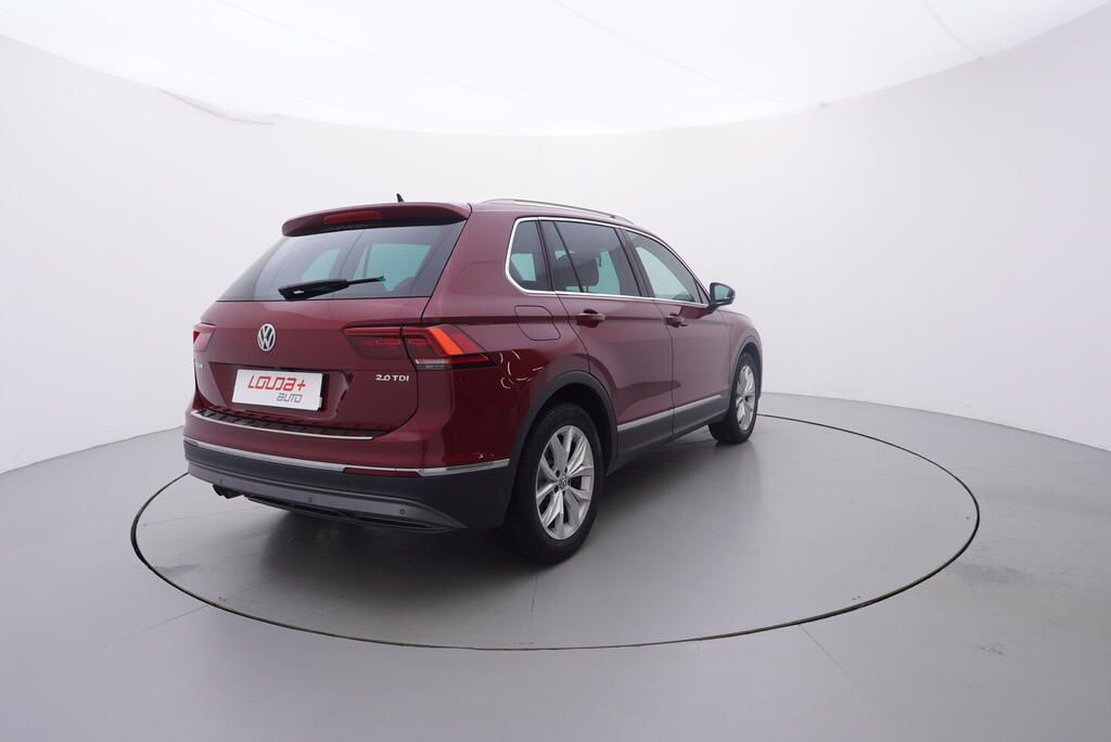 Volkswagen Tiguan, Highline 2.0 TDI 110 kW - fotka 5