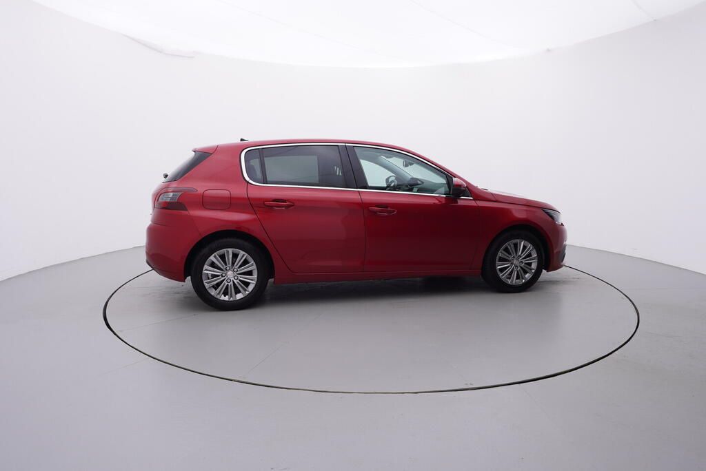 Peugeot 308, Allure 1.2 81 kW - fotka 6
