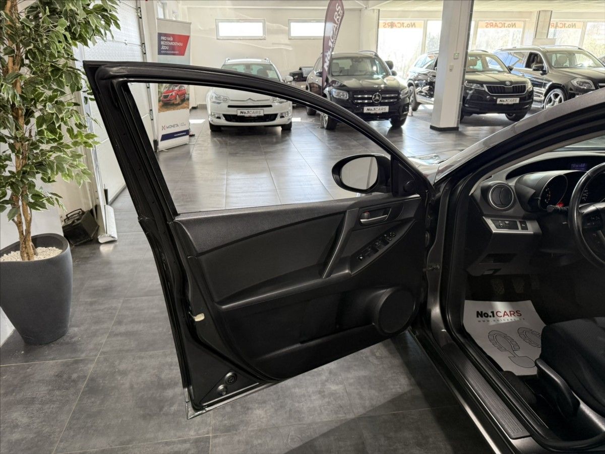 Mazda 3, 1,6   i TX VÝHŘEV TAŽNÉ ČIDLA - fotka 6