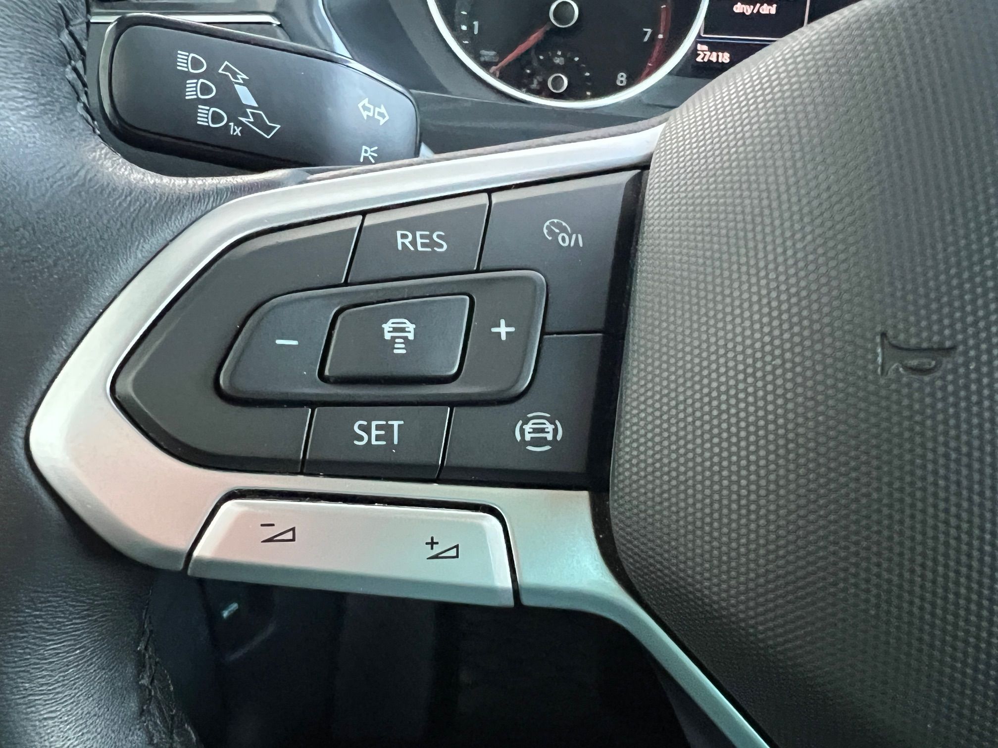 Volkswagen Tiguan, Life  1,5TSI 110kW DSG - fotka 6