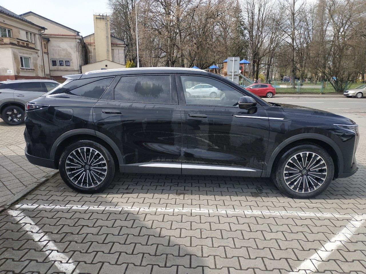 Omoda 9, Premium 1.5 SHS,AWD AT,SKLADEM - fotka 4