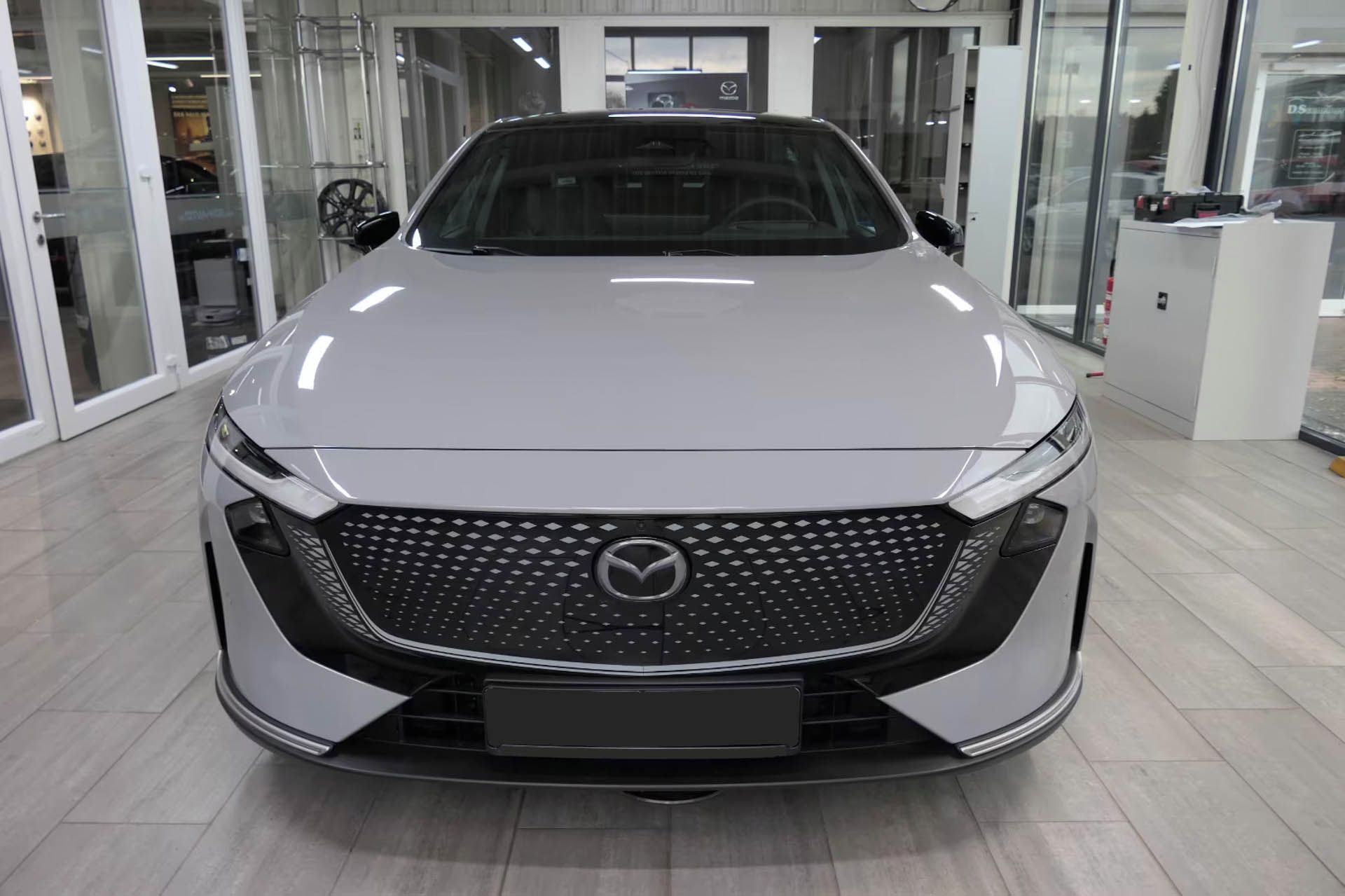 Mazda 6e, LR Takumi Pano HuD Sony 360 - fotka 3