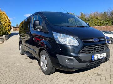 2.2TDCI L2 TITANIUM 8-MÍST TZ