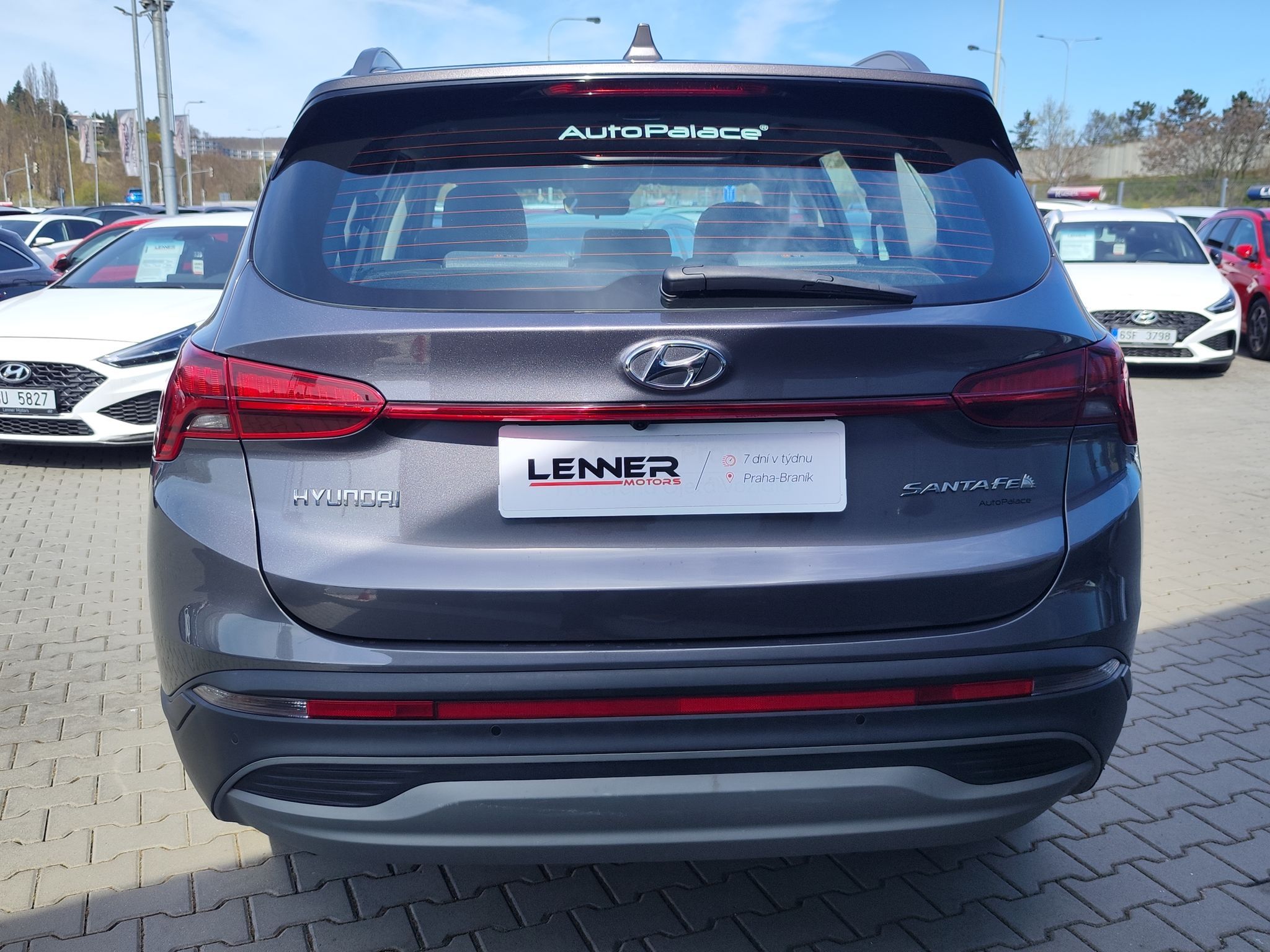 Hyundai Santa Fe, 2.2 CRDi/142kW Comfort DCT - fotka 6