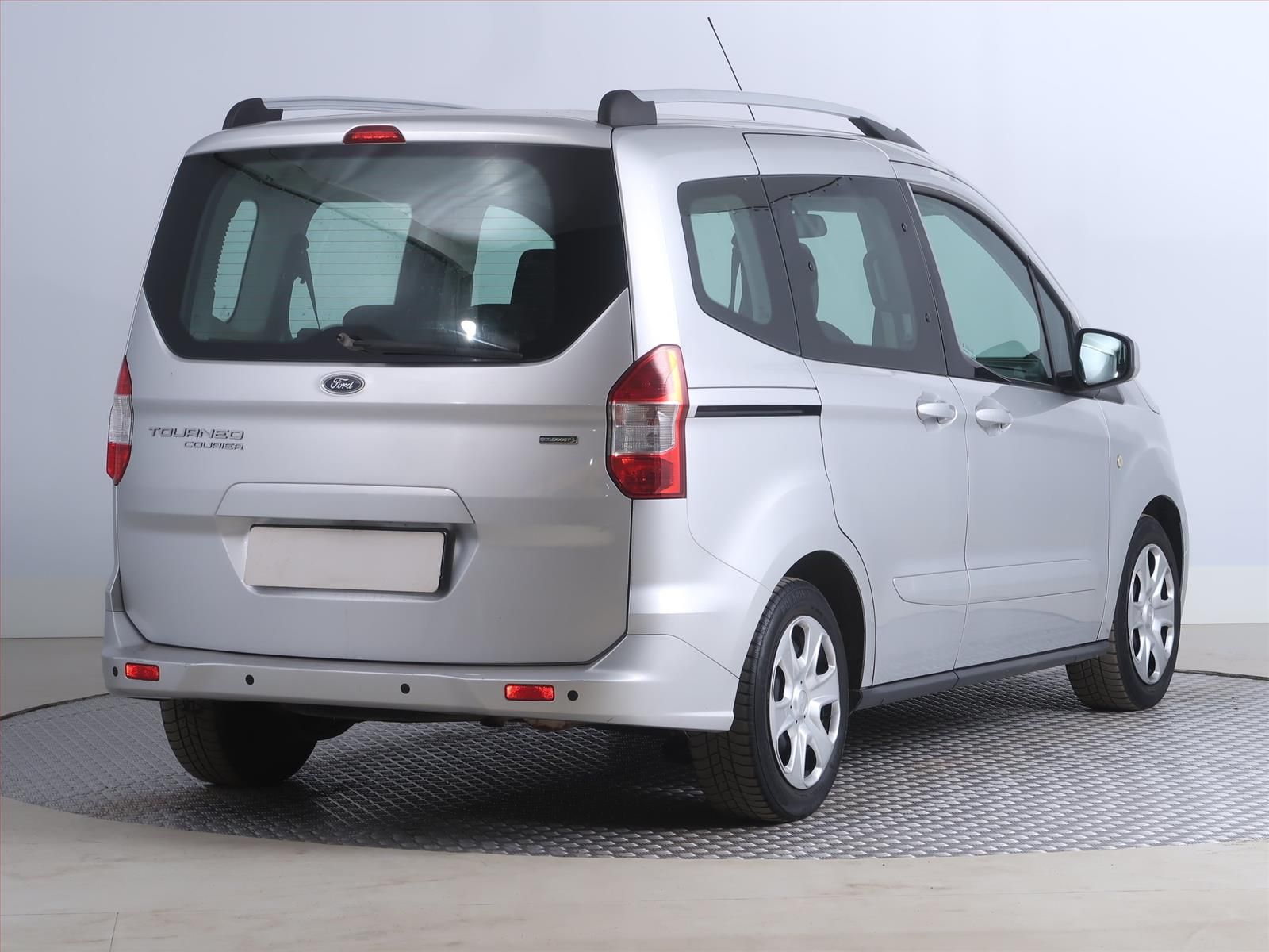 Ford Tourneo Courier, 1.0 EcoBoost, Trend, 5Míst - fotka 5
