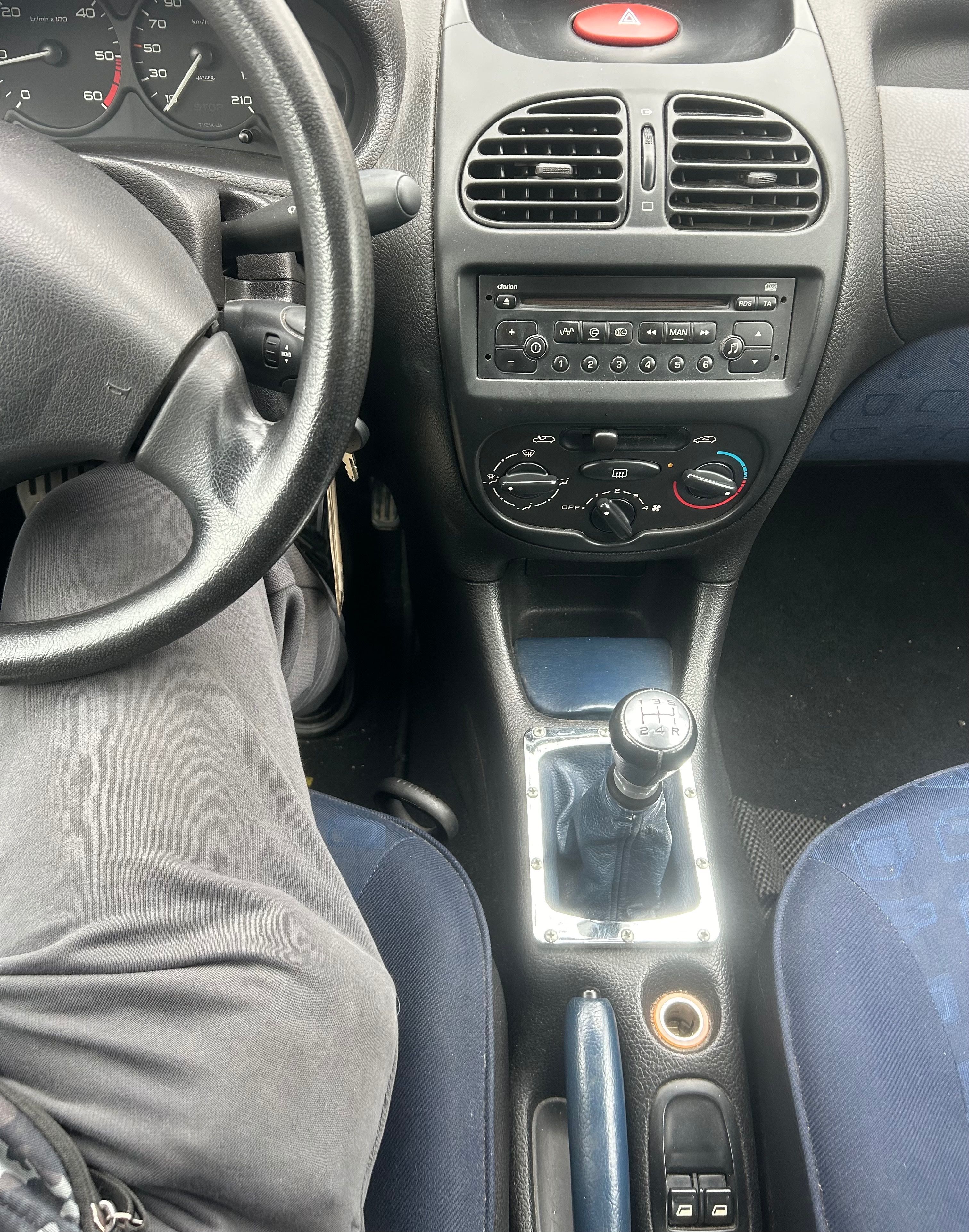 Peugeot 206, 2.0HDI TUNING [telefon skryt]km - fotka 6
