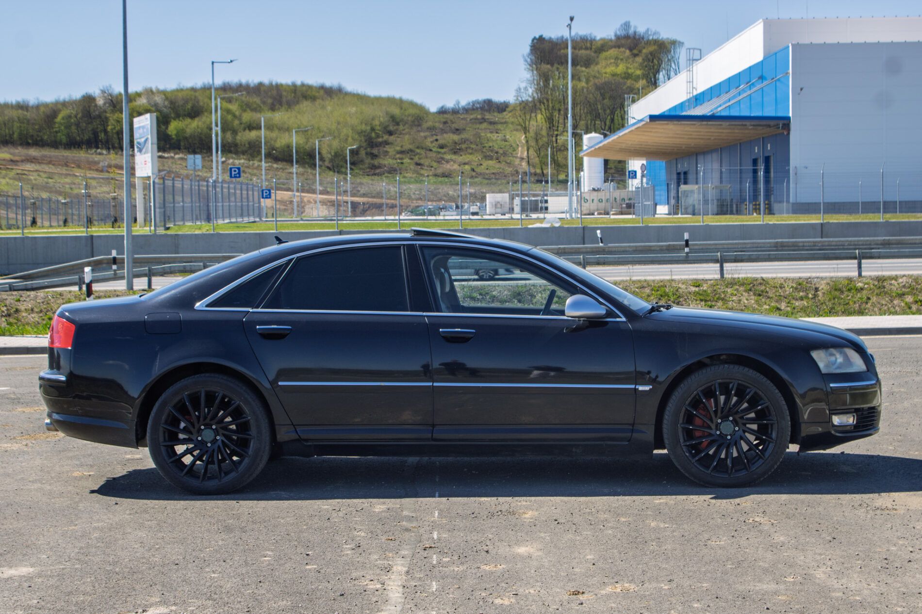 Audi A8 - fotka 4
