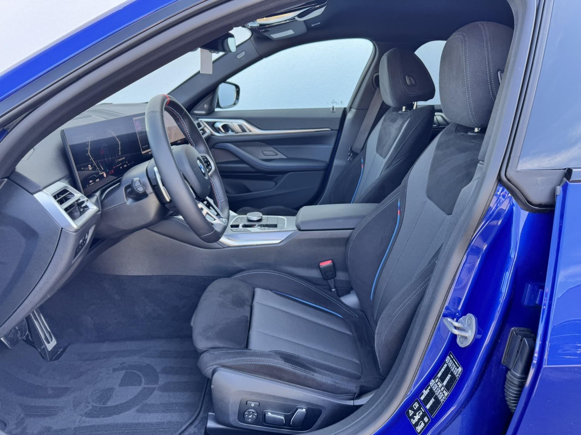 BMW Řada 4, M440i xDrive Gran Coupe - fotka 6
