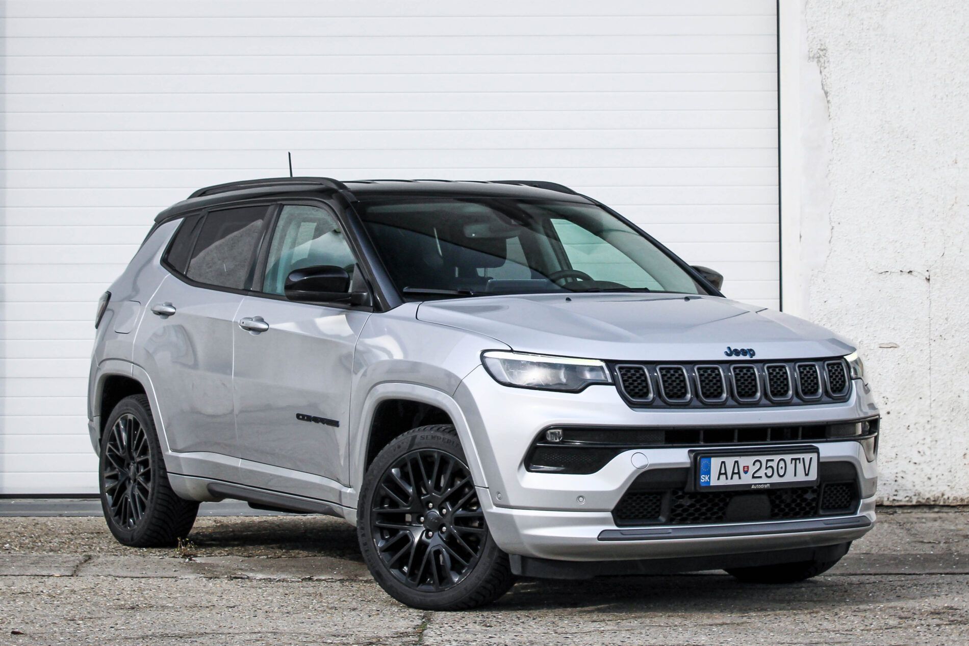 Jeep Compass - fotka 3