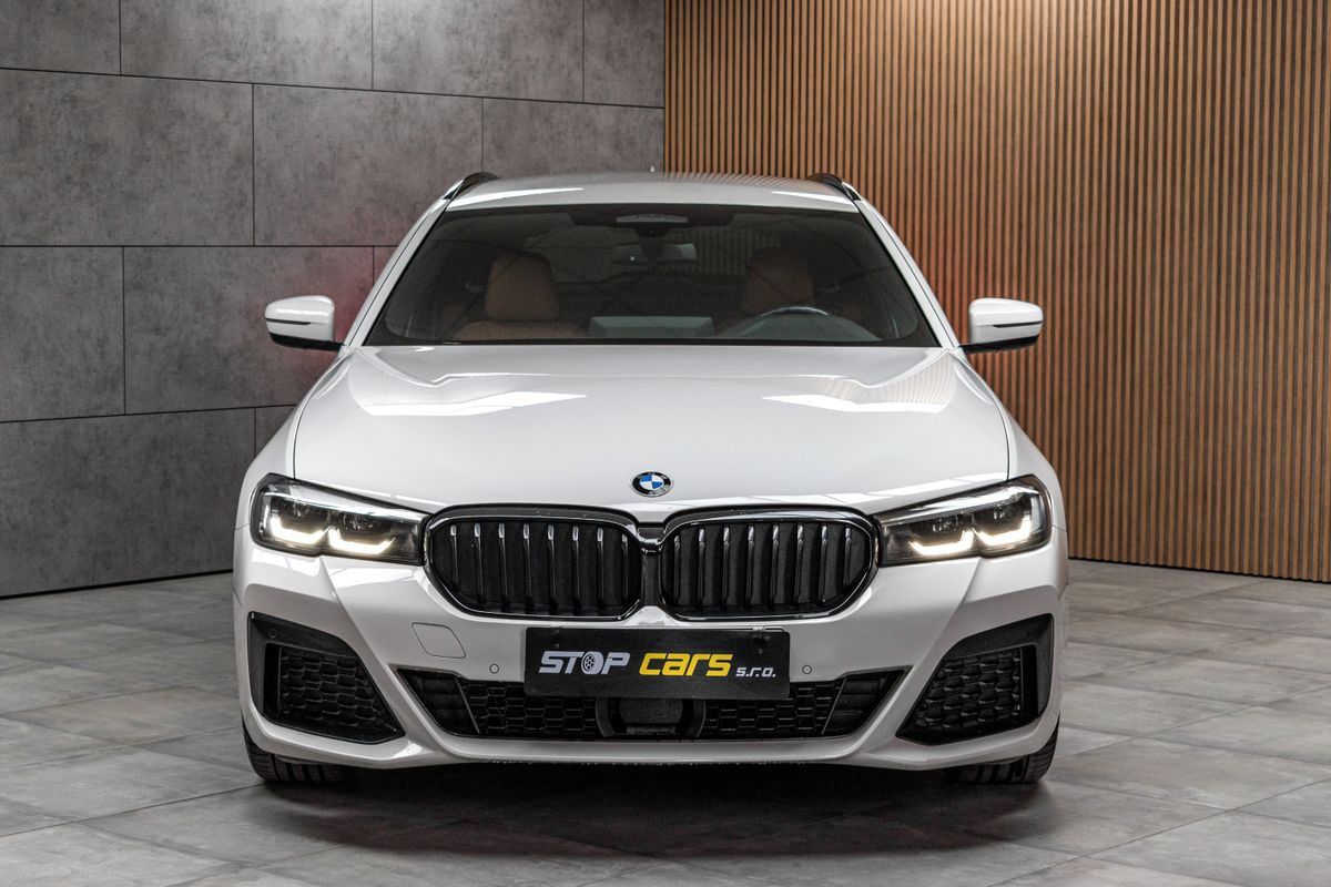 BMW Řada 5, 530d xD ///M*2xKOLA*DPH*ČR 1.M - fotka 3