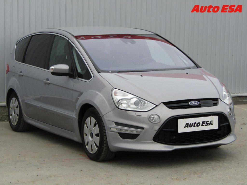 Ford S-MAX, 2.0 EB,ČR,Titanium,AT