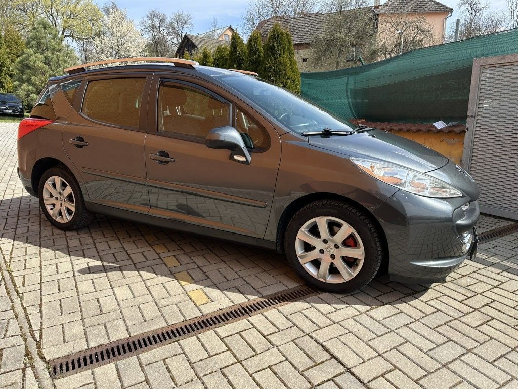 Peugeot 207, 1.6i 88kW - fotka 4