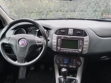 1.4 i 16v benzín 90 HP
