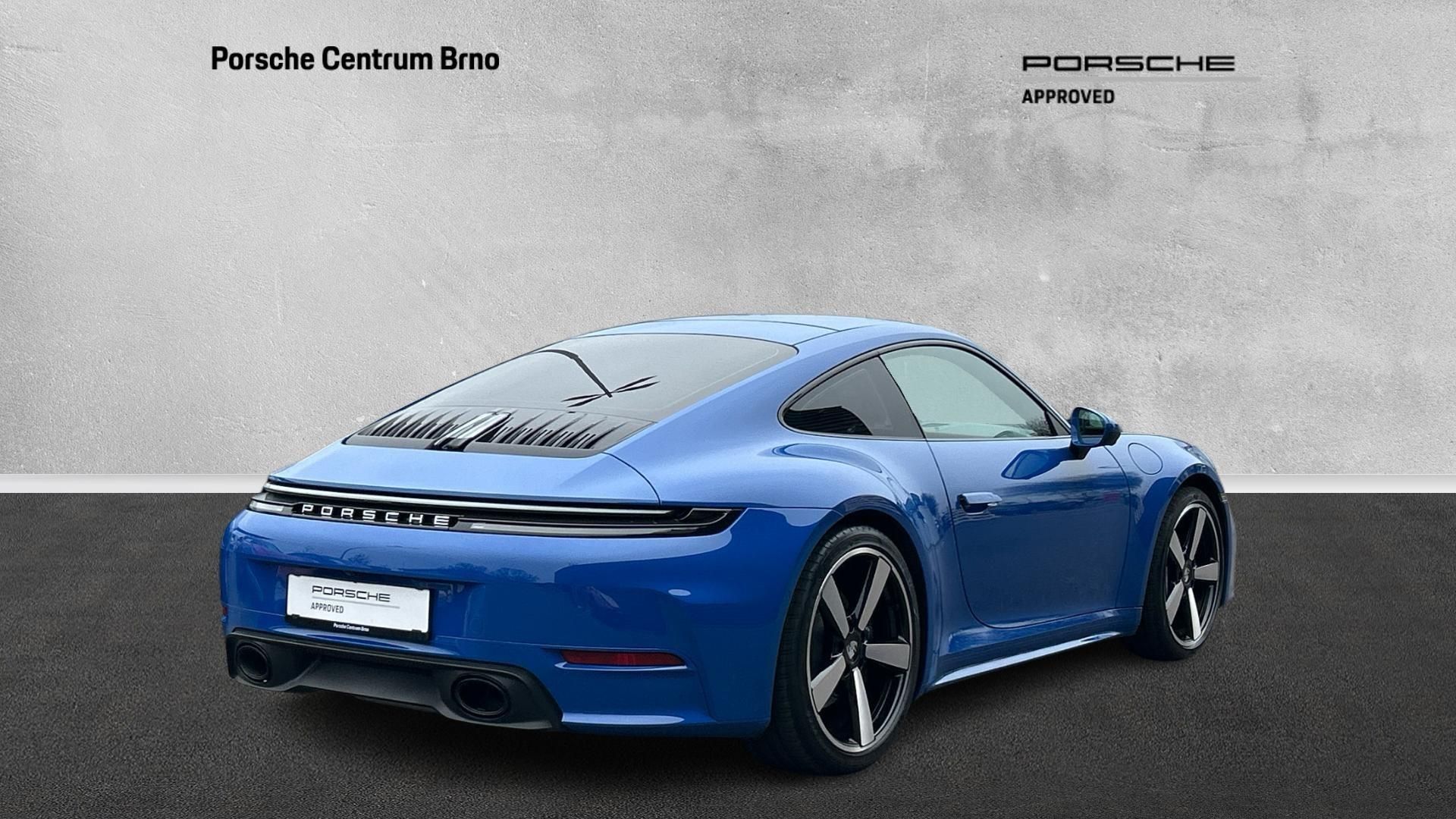 Porsche 911, Carrera - fotka 6
