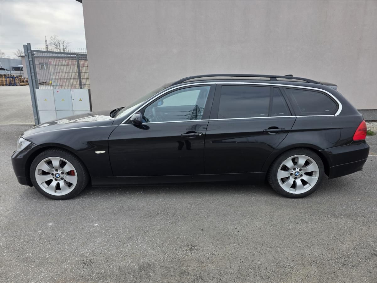 BMW Řada 3, 3,0 3.0D 170KW KŮŽE 2XALU KOLA - fotka 3