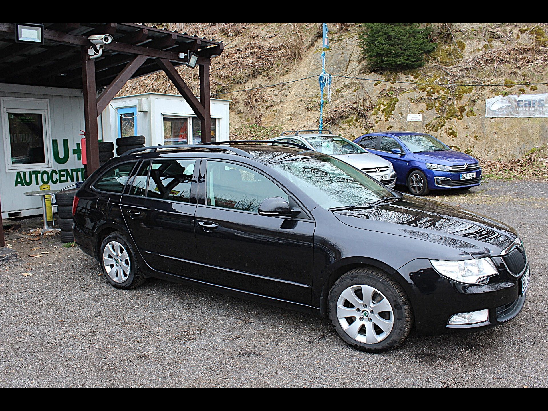 Škoda Superb, Kombi II. 1.8 TSi DSG - fotka 4
