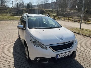 Peugeot 2008 1.2 benzín – 2014